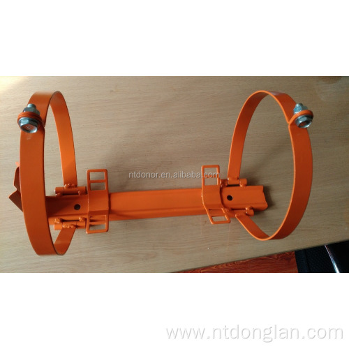 metal bracket used on gas cylinder to stick